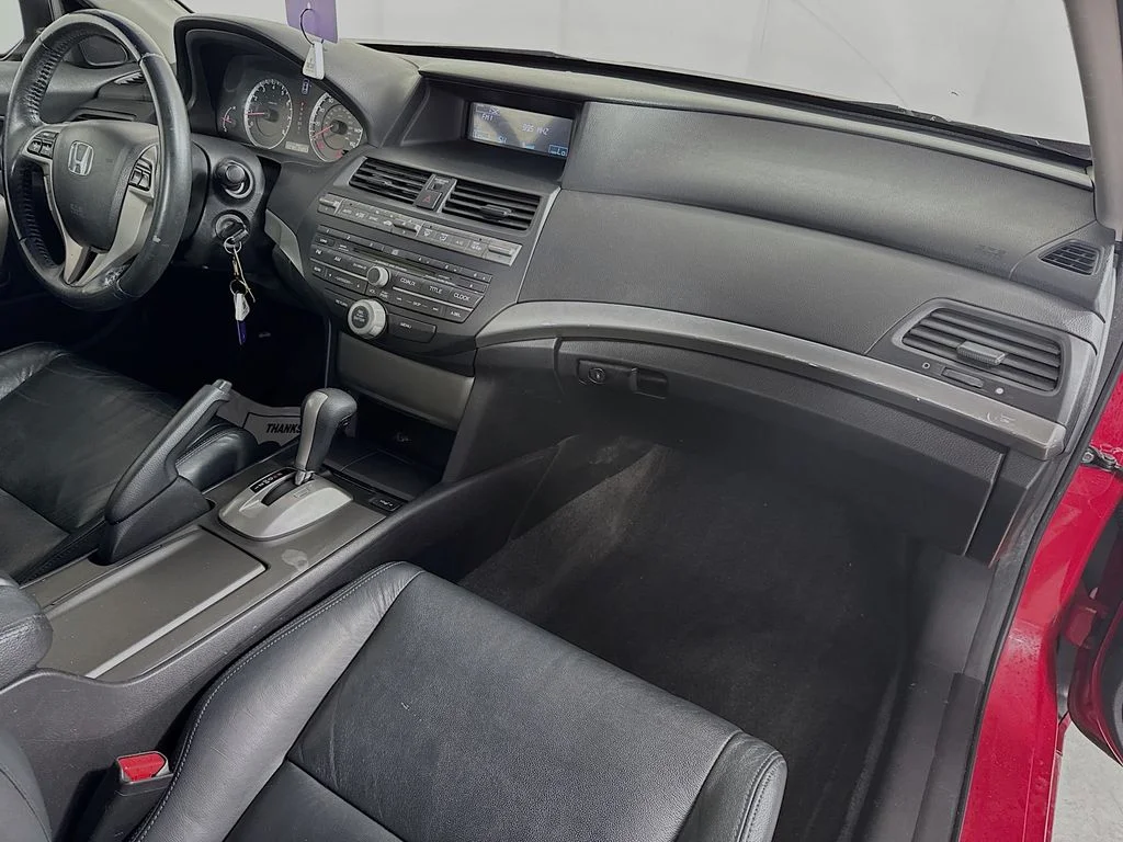 Used 2010 Red Honda EX-L image 33