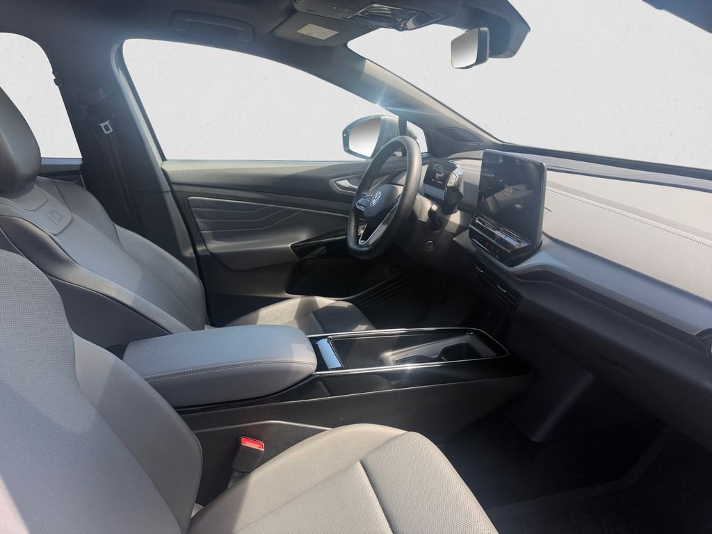 Certified Used 2023 Black Volkswagen Pro S image 15