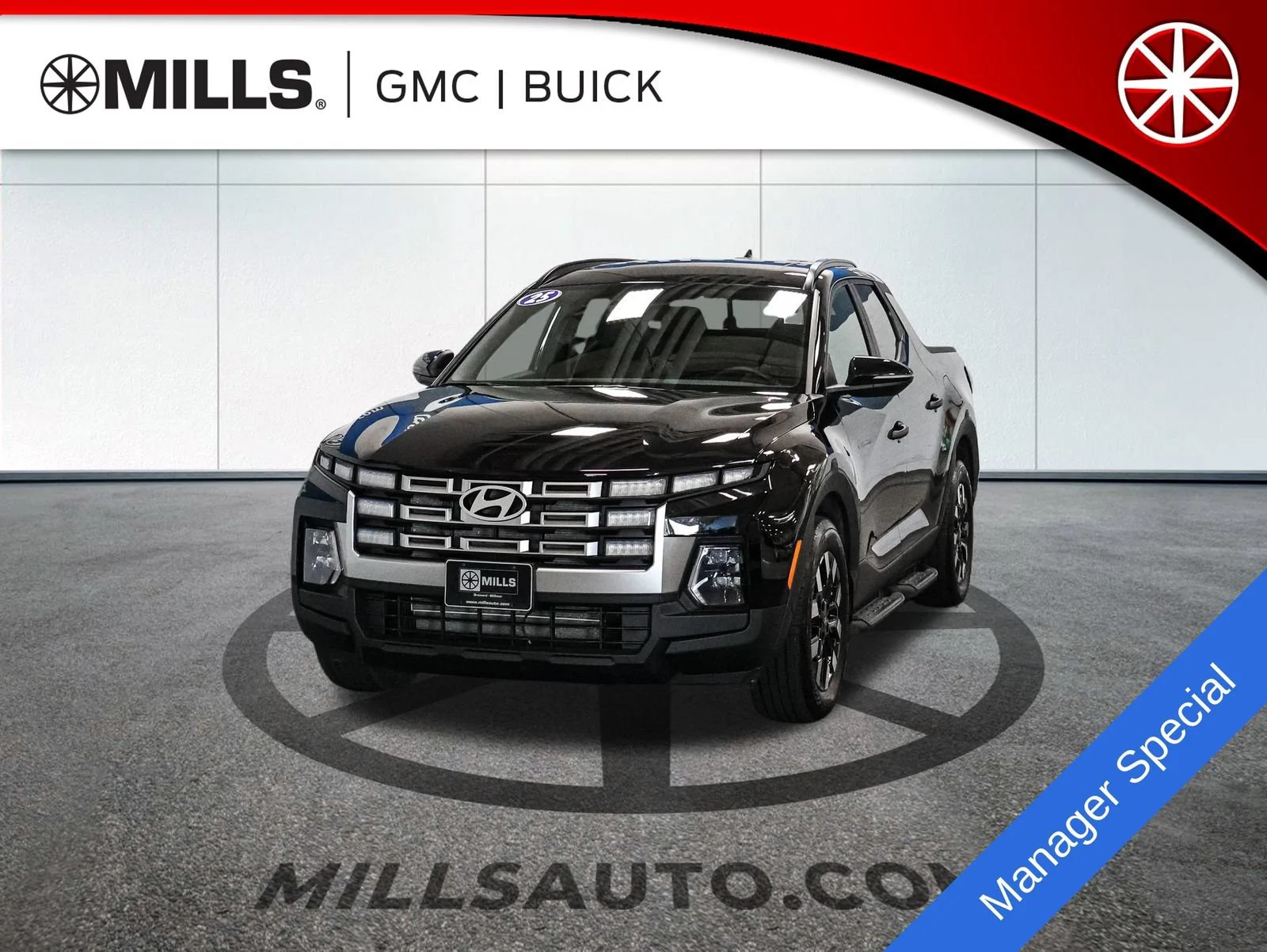 Used 2025 Black Hyundai SEL Activity image 1