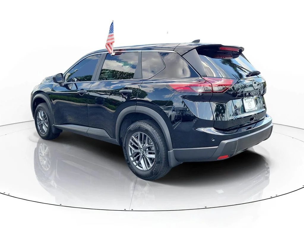 Certified Used 2025 Black Nissan S image 5