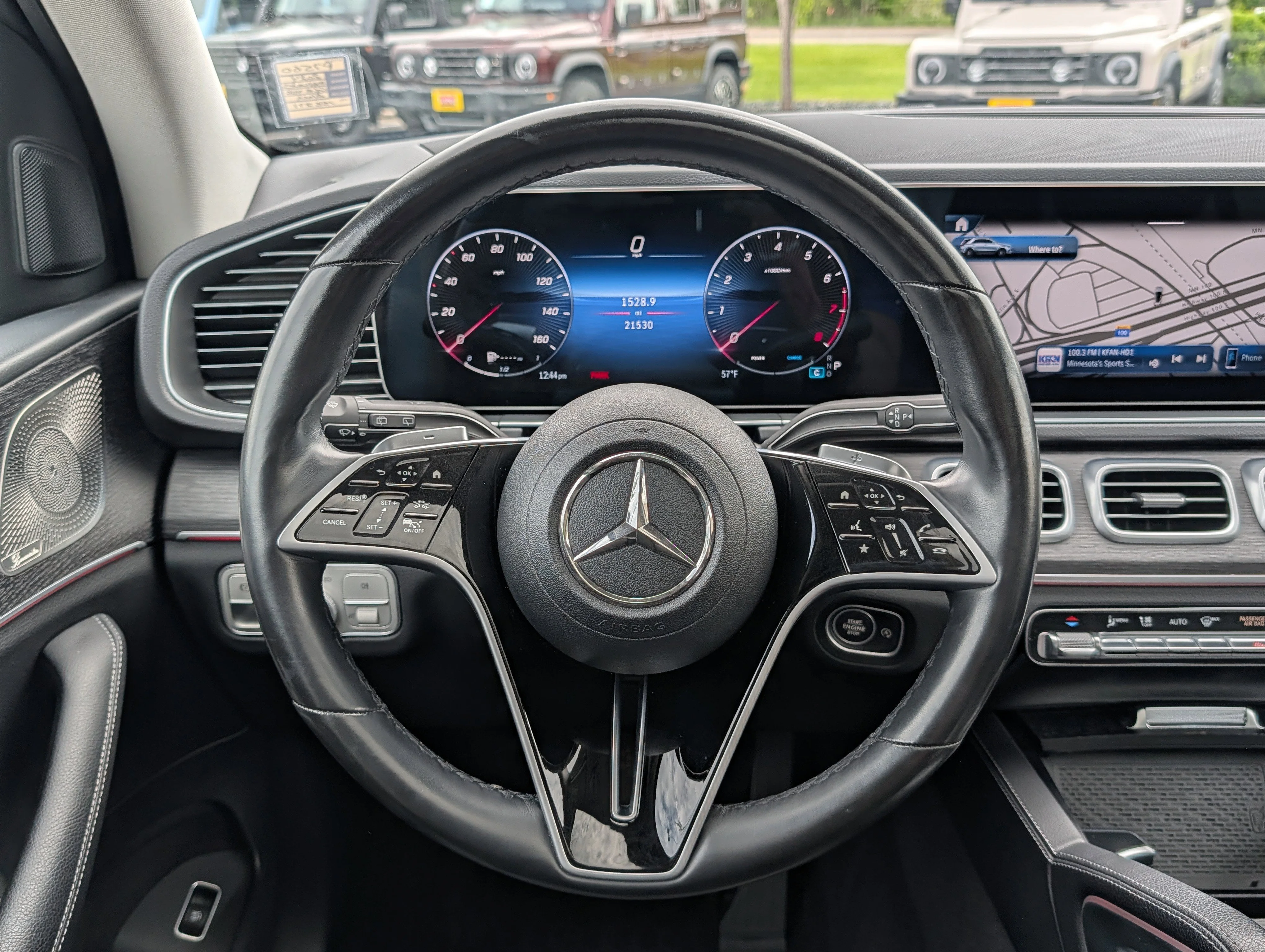 Used 2024 Black Mercedes-Benz GLE 450 image 21