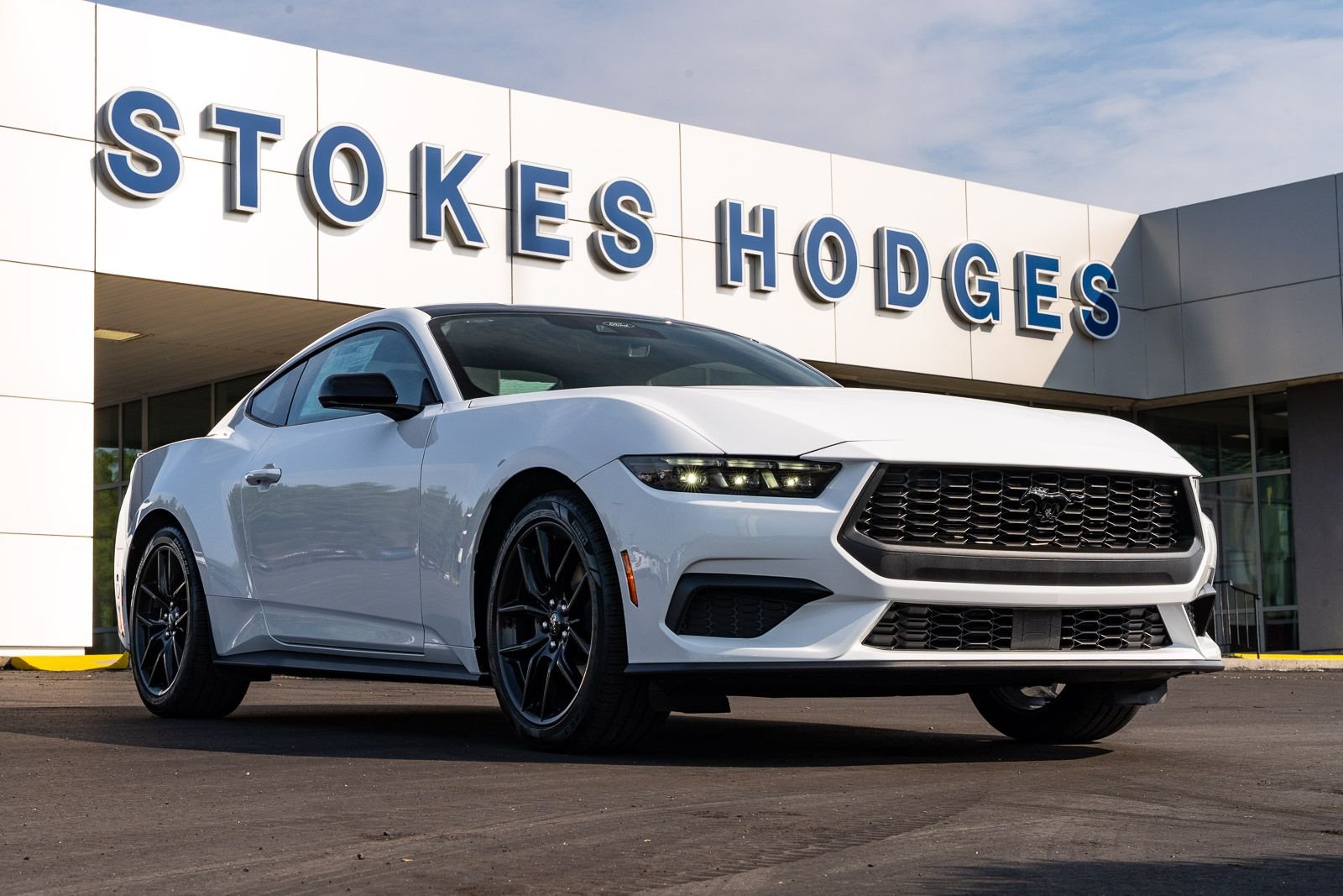 New 2026 Oxford White Ford EcoBoost® Fastback image 1