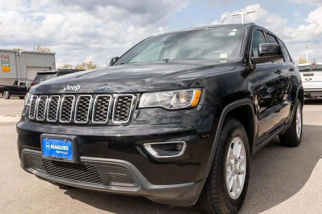Used 2018 Jeep Grand Cherokee Laredo E with VIN 1C4RJFAG8JC277191 for sale in Seneca Falls, NY