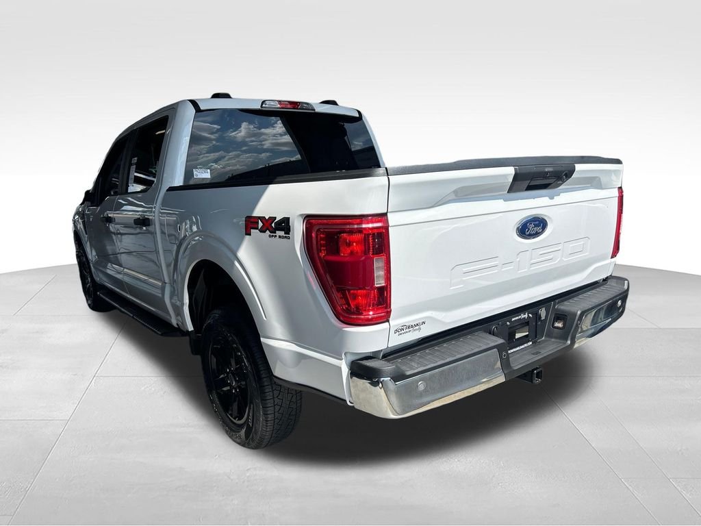Used 2023 White Ford XLT image 3