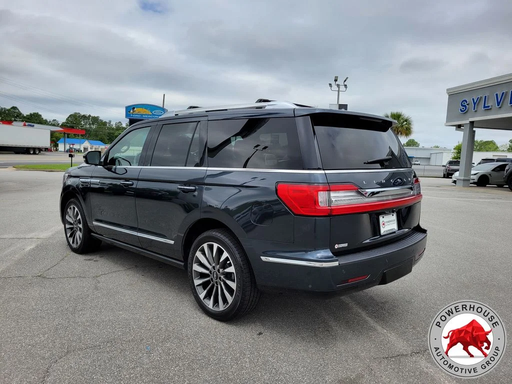 Used 2021 Blue Lincoln Reserve image 4