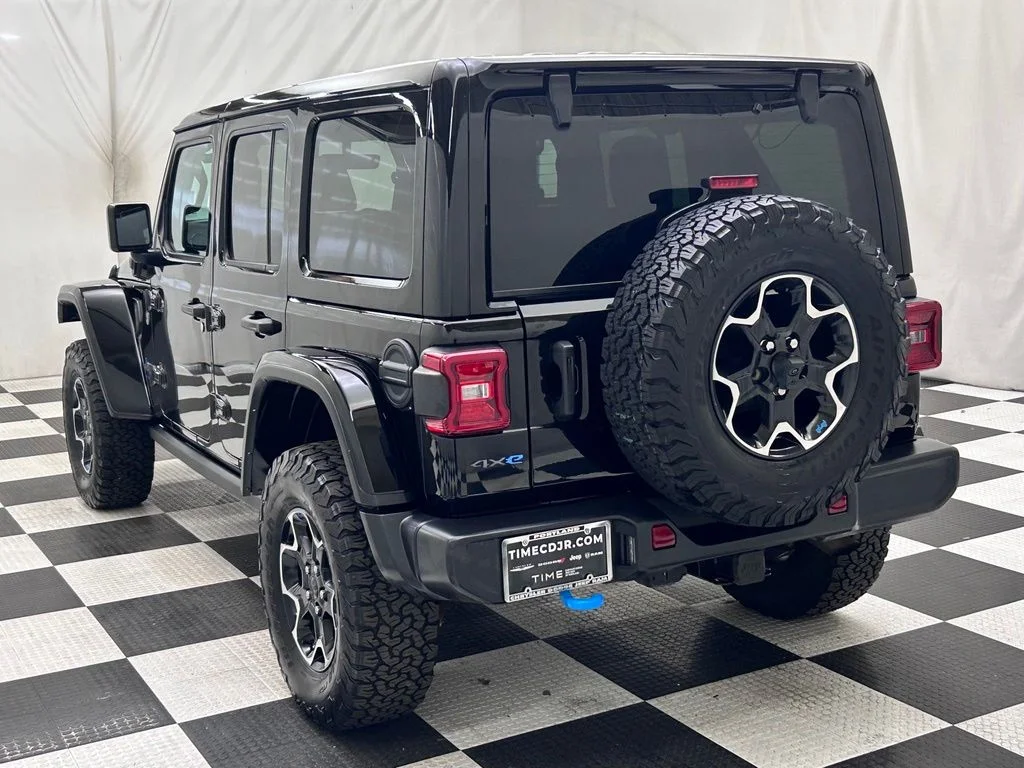 Used 2023 Black Jeep Rubicon 4xe image 5