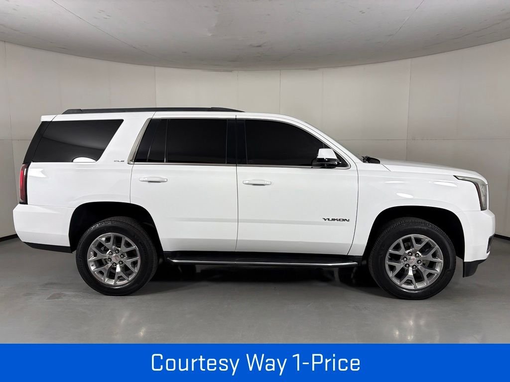 Used 2019 White GMC SLE image 11