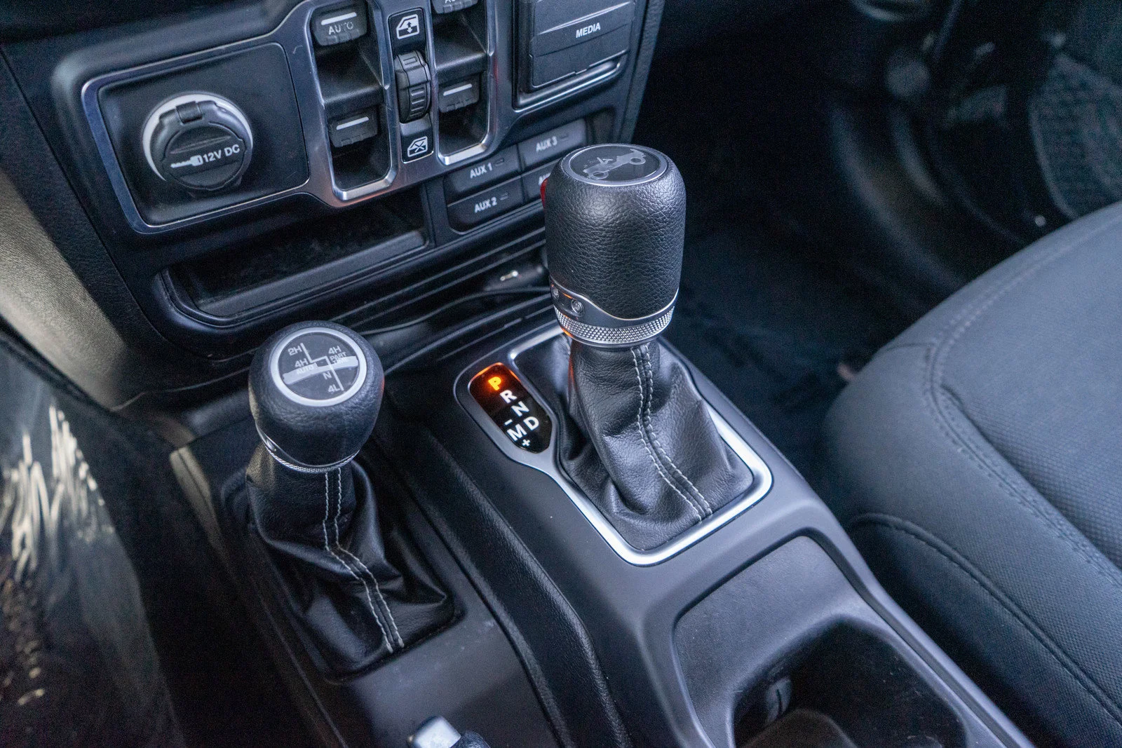 Used 2019 Black Clearcoat Jeep Unlimited Sahara image 21