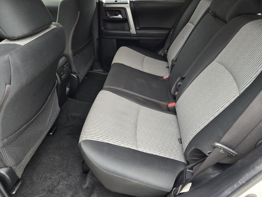 Used 2021 White Toyota SR5 image 19