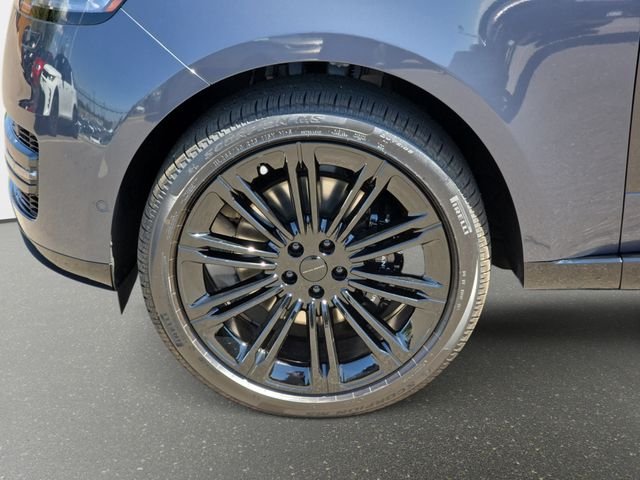 New 2026 Varesine Blue Land Rover SE image 22