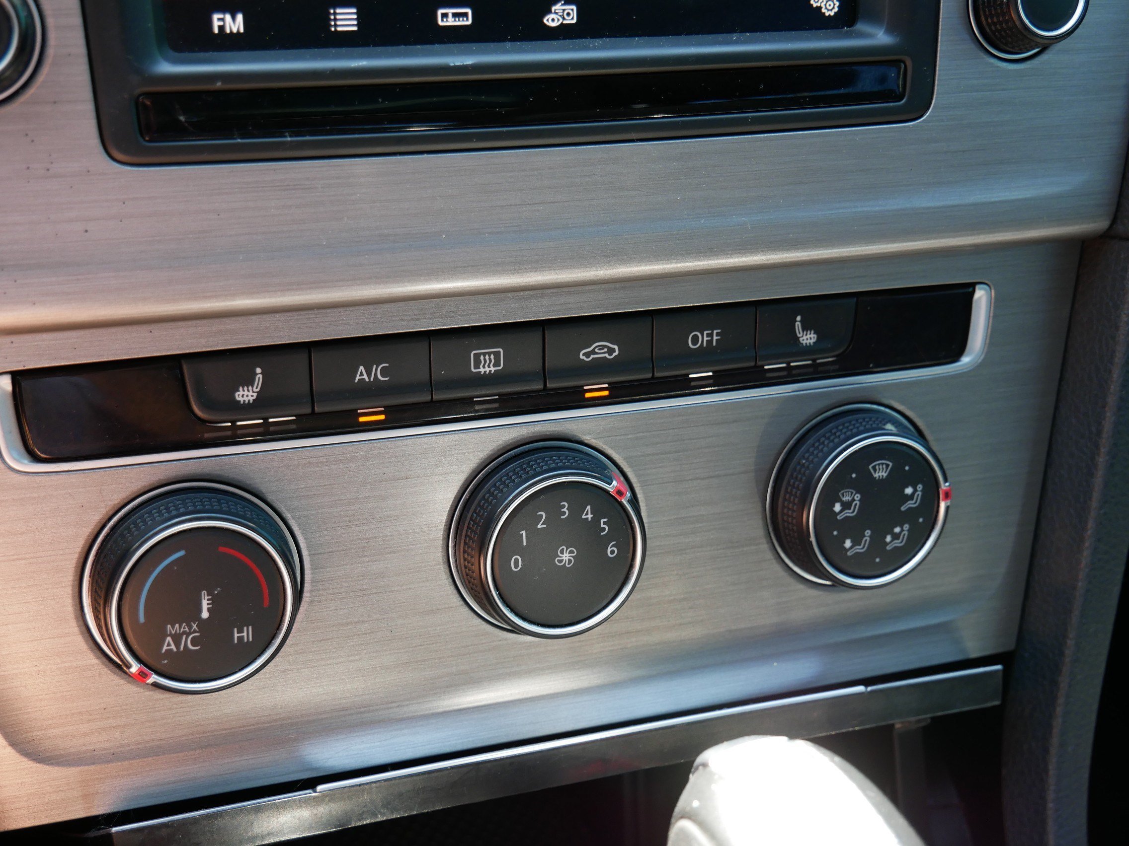 2016 Volkswagen Golf SportWagen TSI Limited Edition - Photo 23