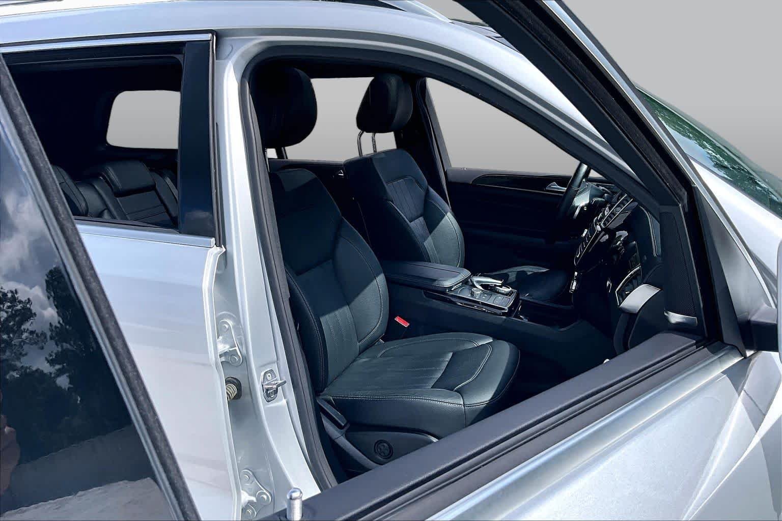 Used 2019 Iridium Silver Metallic Mercedes-Benz GLS 450 image 9
