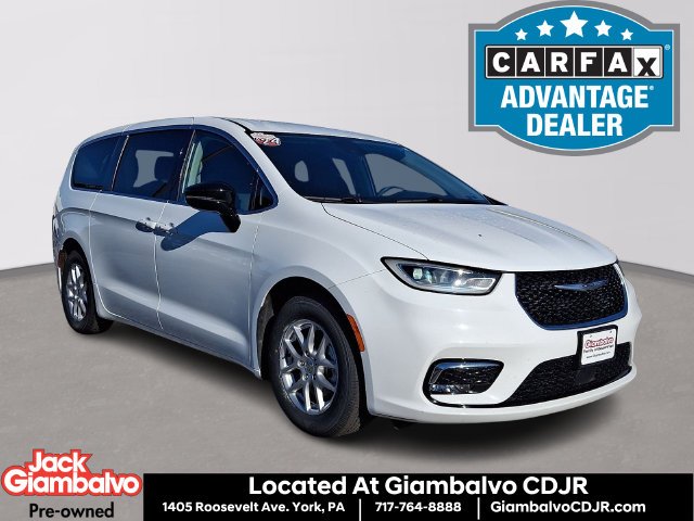 2024 Chrysler Pacifica