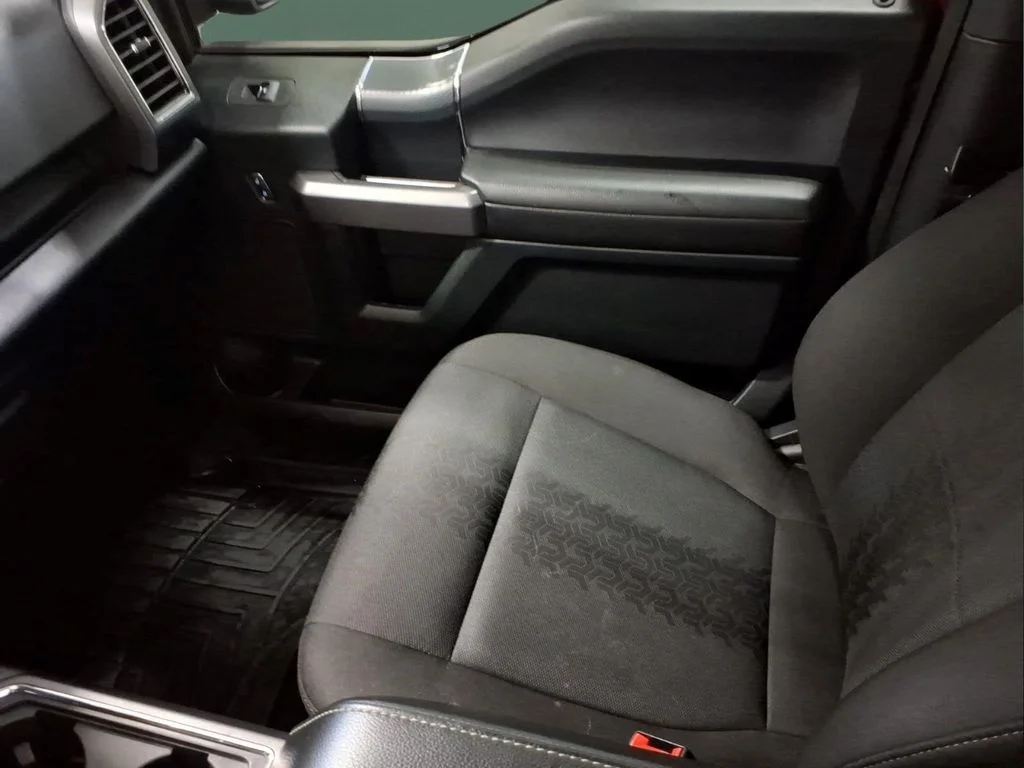 Used 2019 Red Ford XLT image 25