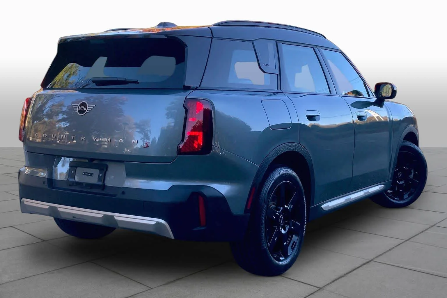 Certified Used 2027 Smokey Green Metallic MINI S image 12