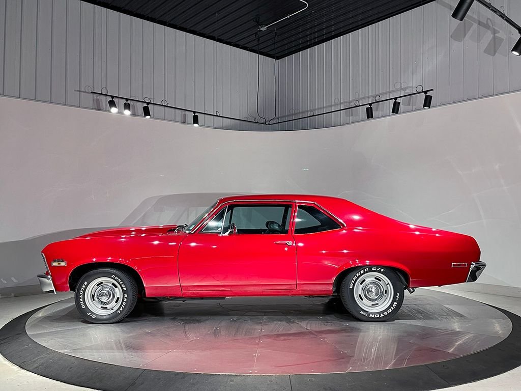 Used 1972 Red Chevrolet  image 12