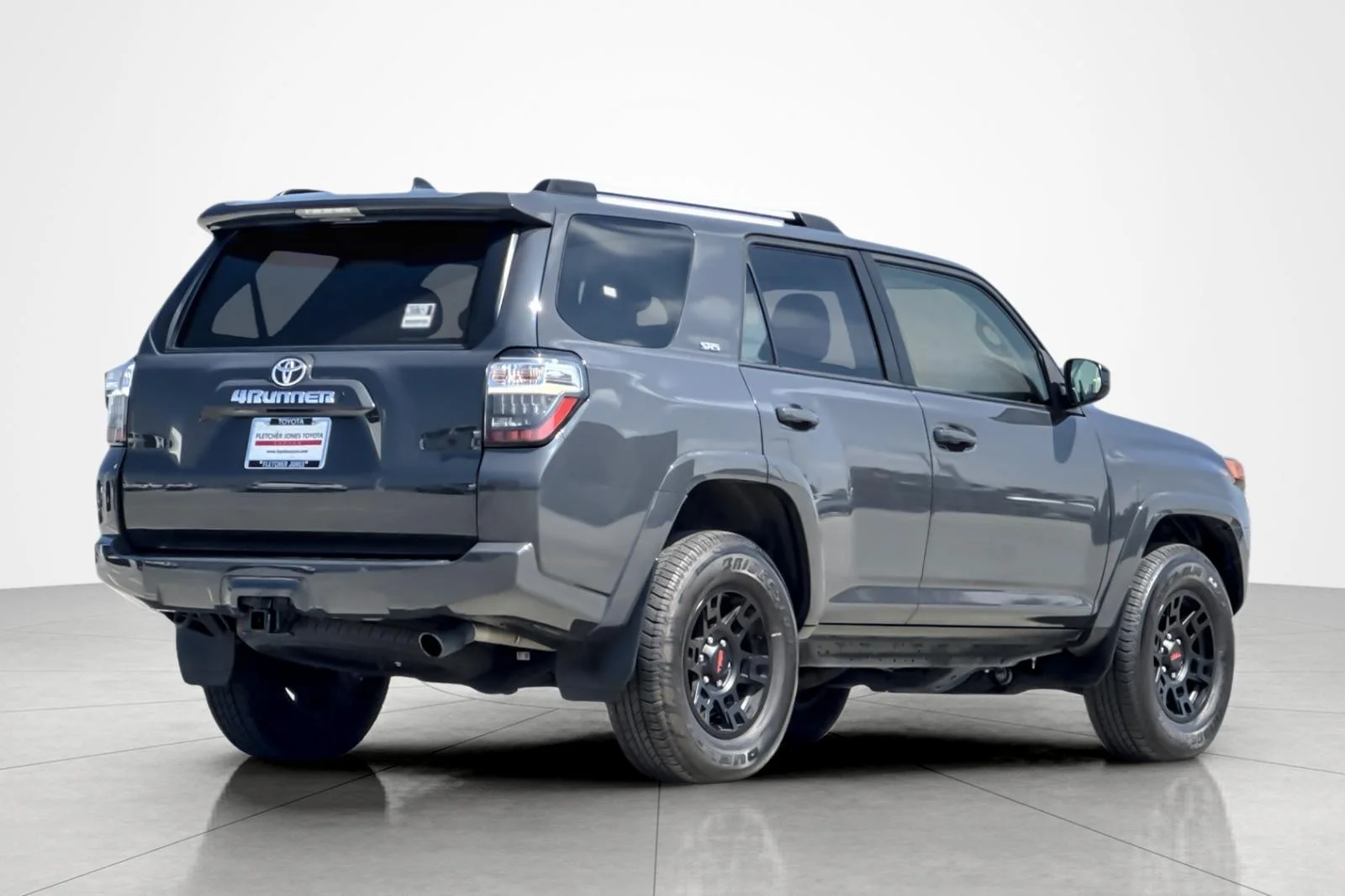 Used 2024 Underground Toyota SR5 image 5