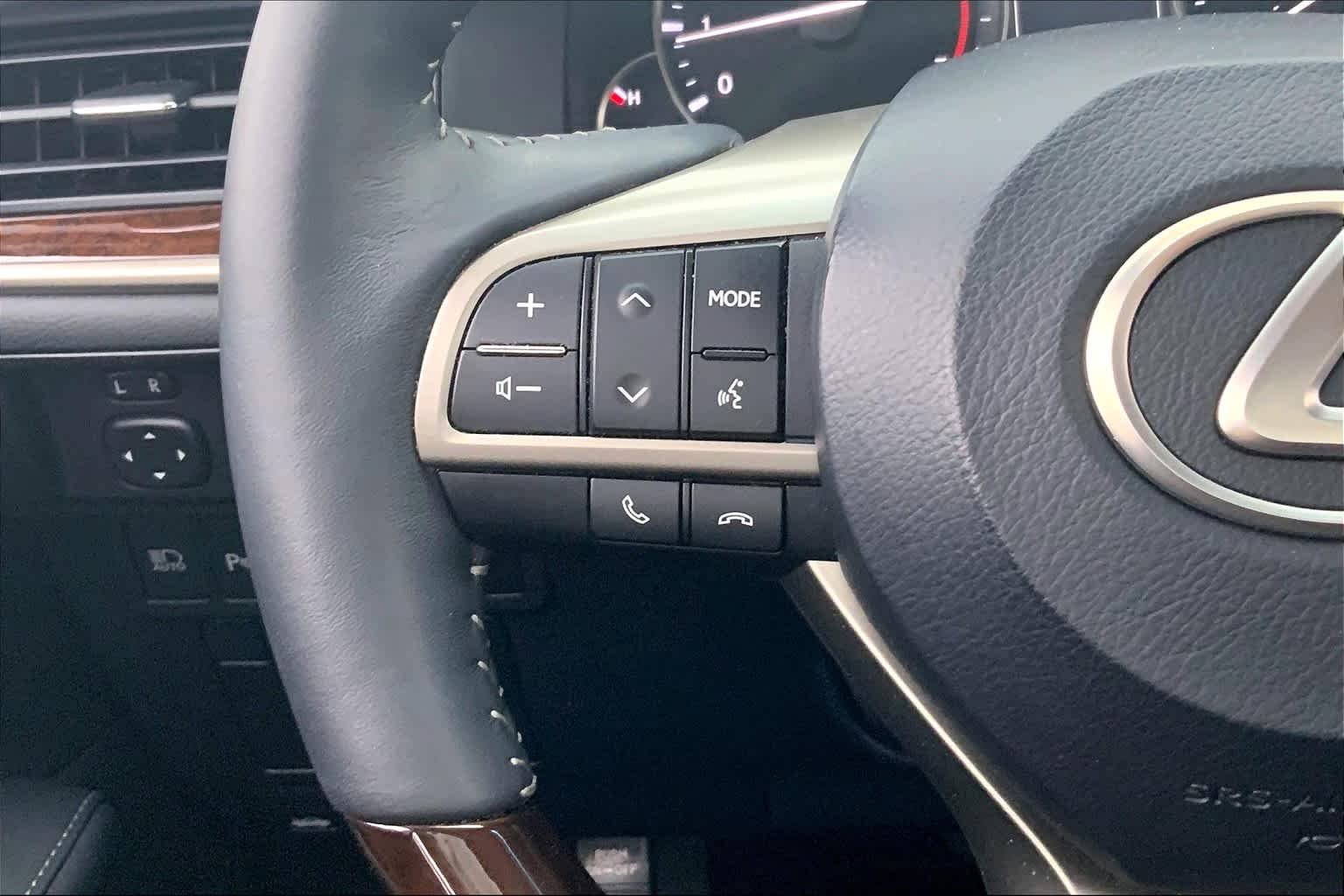 Used 2018 Nebula Gray Pearl Lexus  image 23