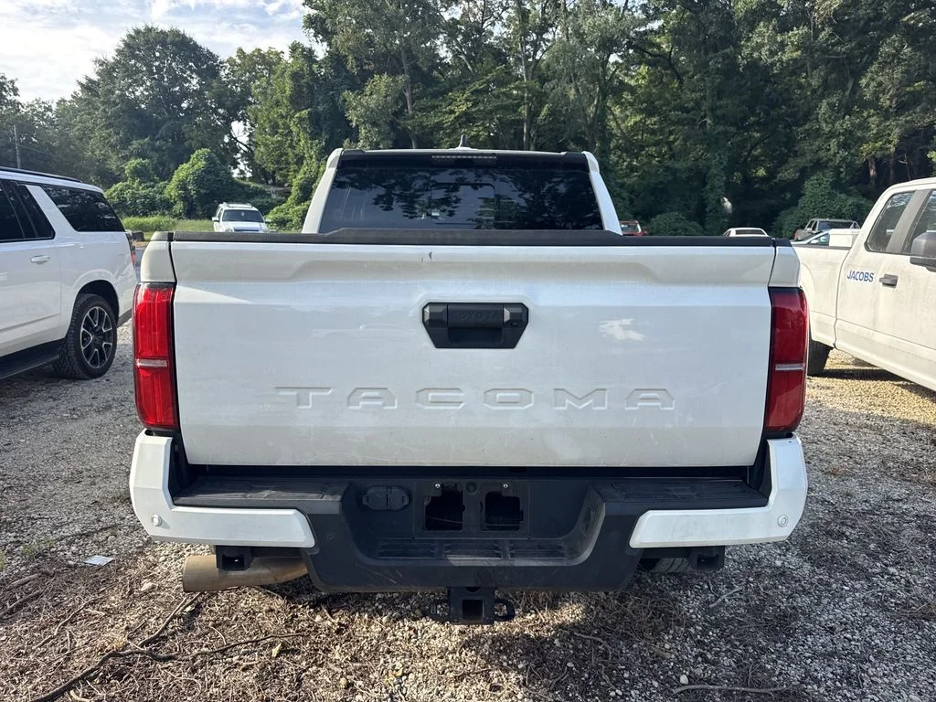 Used 2024 White Toyota SR5 image 5