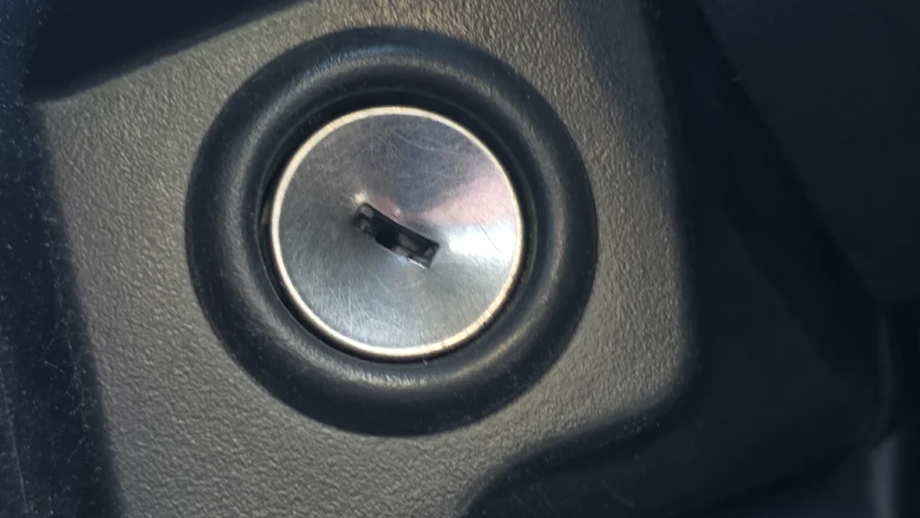 Used 2016 Gray Jeep Latitude image 13