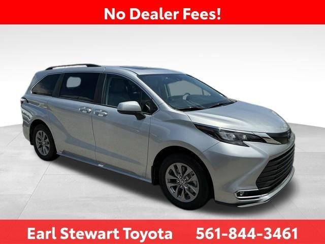 Certified Used 2024 CELESTIAL SILVER Toyota  image 3