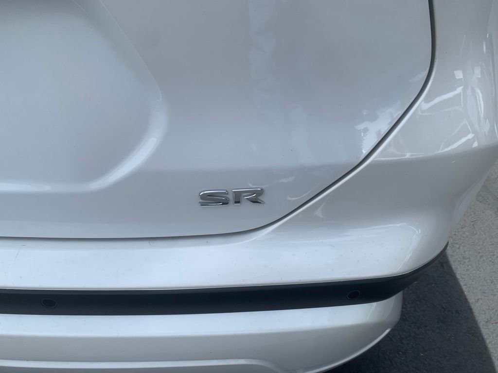 Used 2023 Aspen White/Super Black Nissan SR image 8