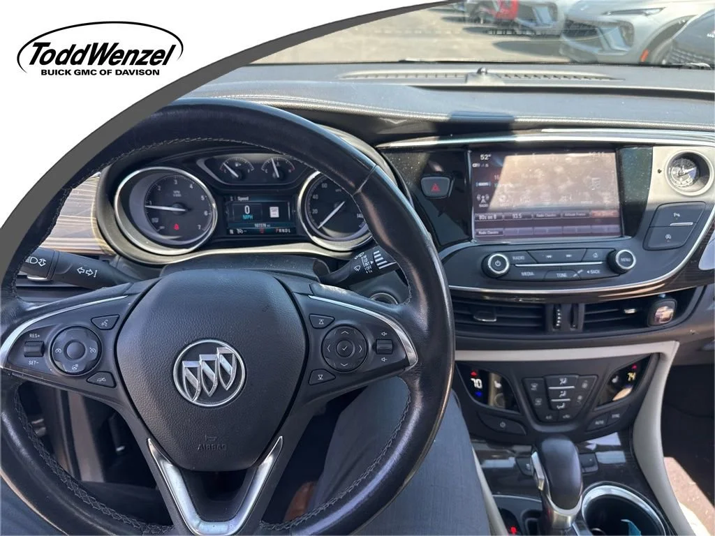 2019 Buick Envision Essence AWD's photo