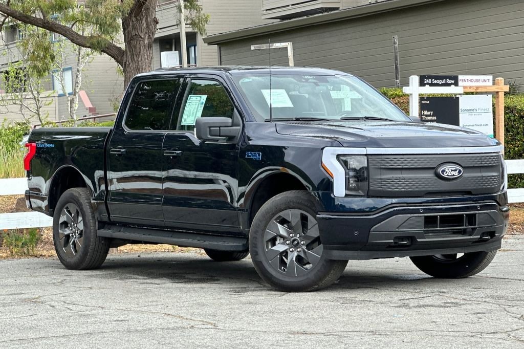 Used 2025 Ford F-150 Lightning Flash with VIN 1FT6W3LU0SWG05998 for sale in Novato, CA