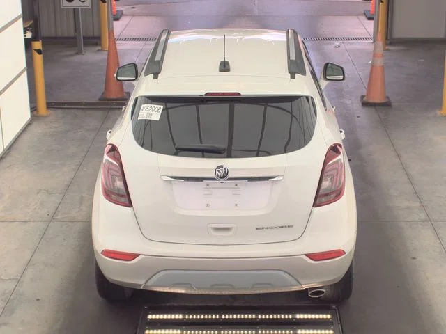 Used 2019 White Buick Preferred image 7