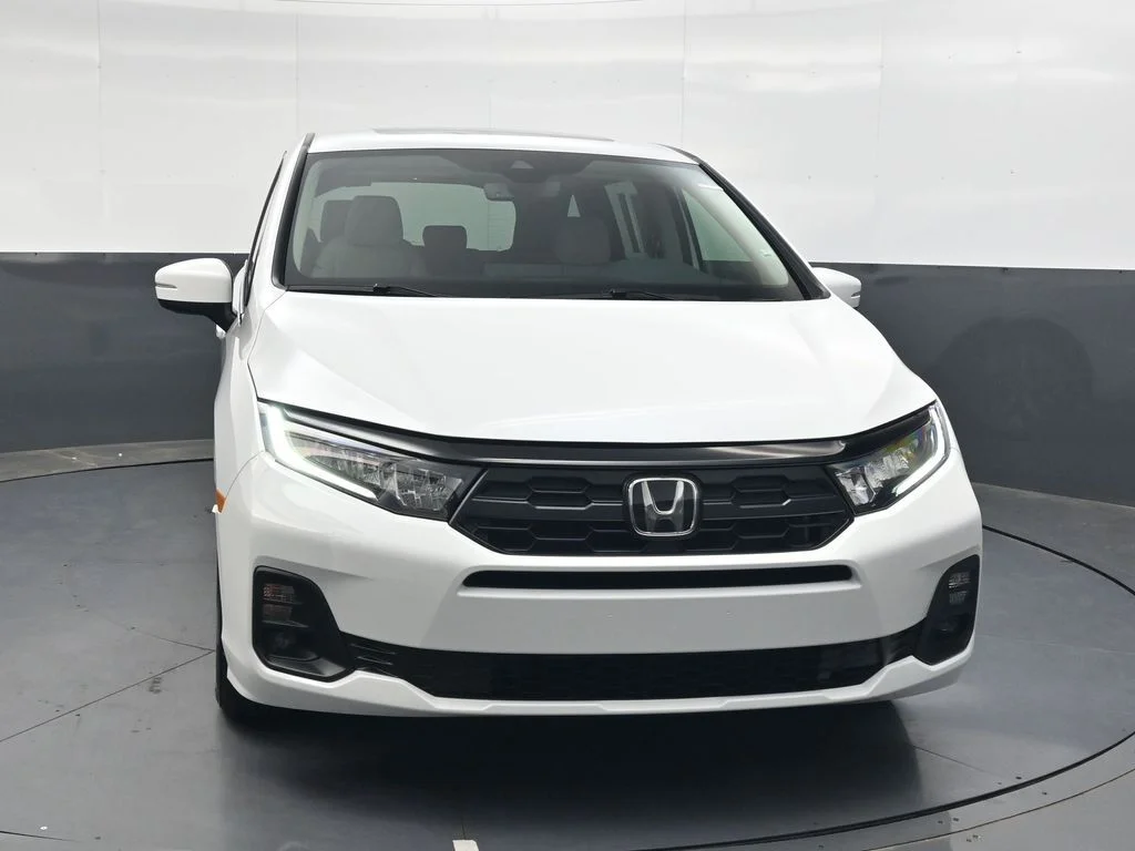 New 2026 Platinum White Pearl Honda EX-L image 9