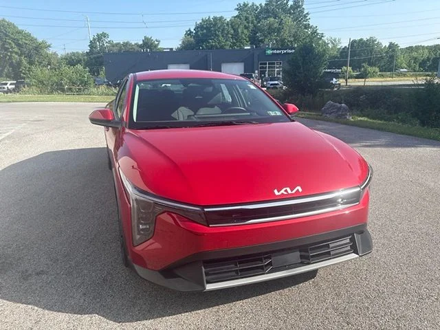Used 2025 Red Kia EX image 34