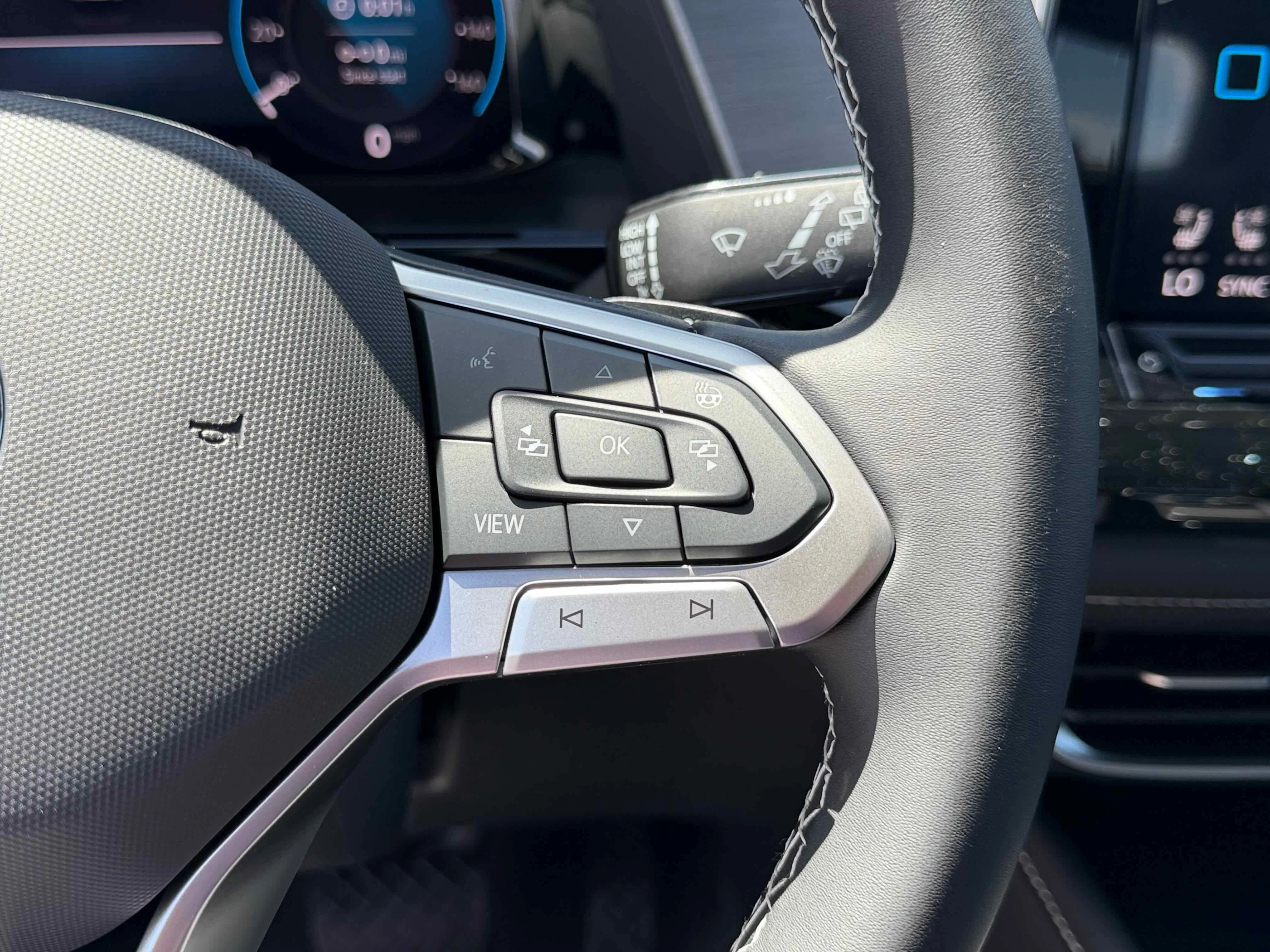 New 2026 Gray Volkswagen 2.0T SE w/Technology image 19