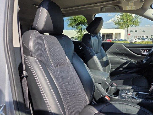 Used 2020 Ice Silver Metallic Subaru Limited image 28