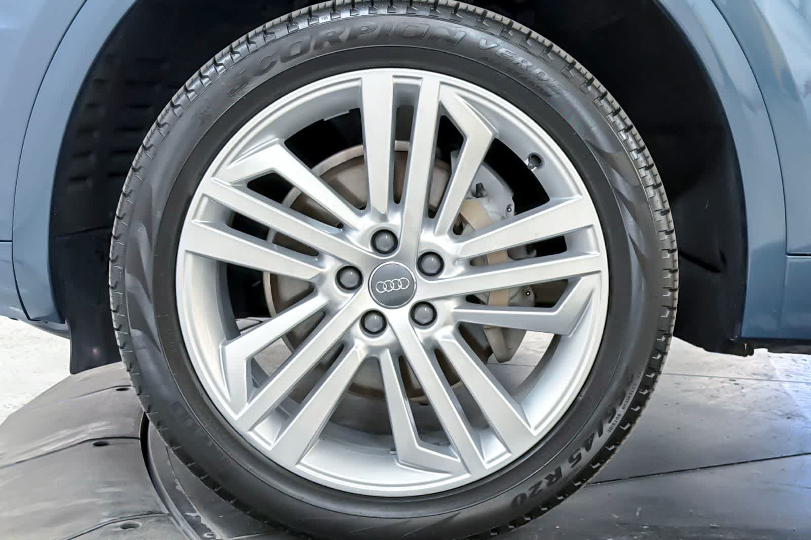 Used 2018 Blue Audi Tech Prestige image 27