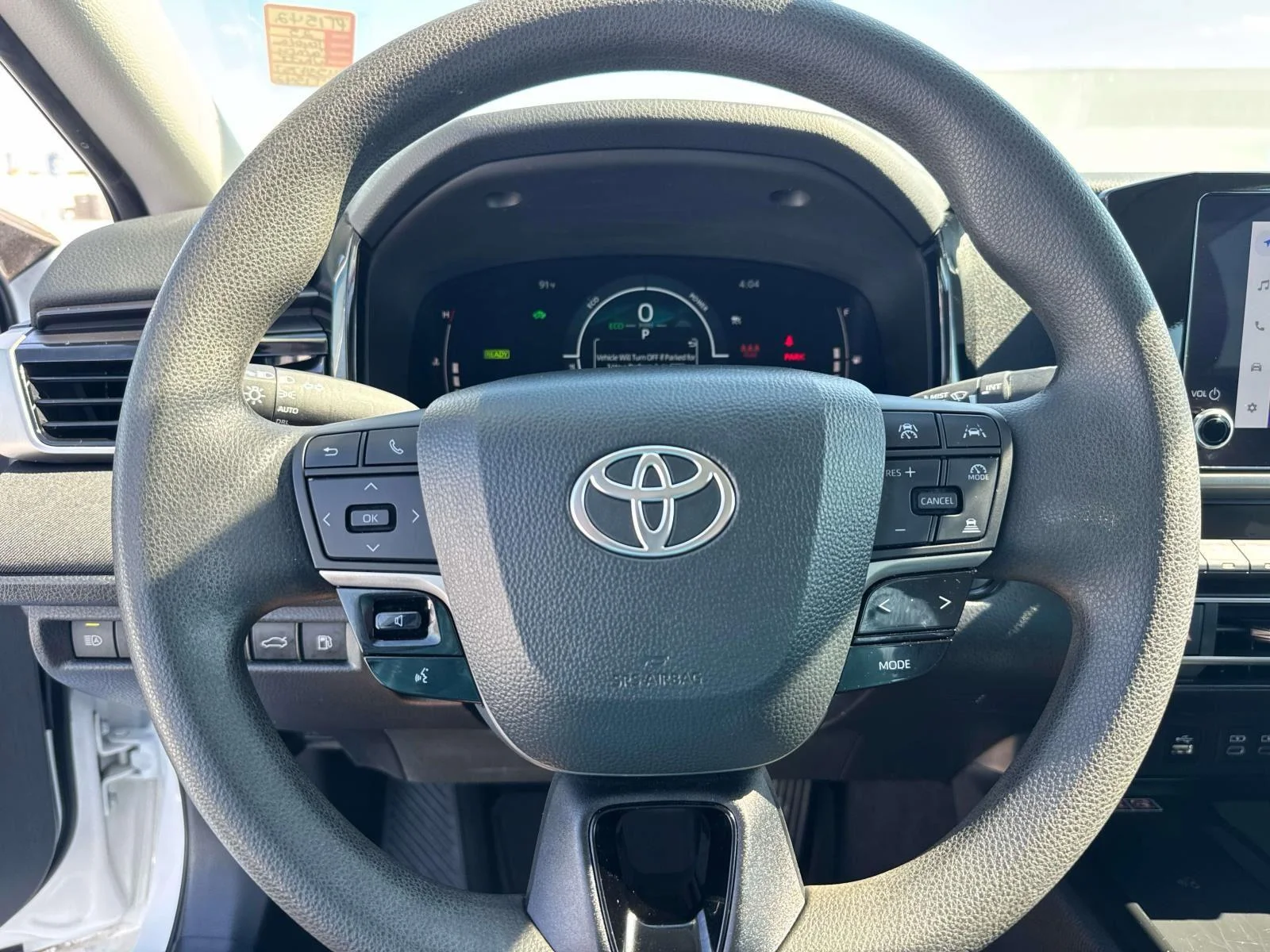 Used 2025 Ice Cap Toyota LE image 14