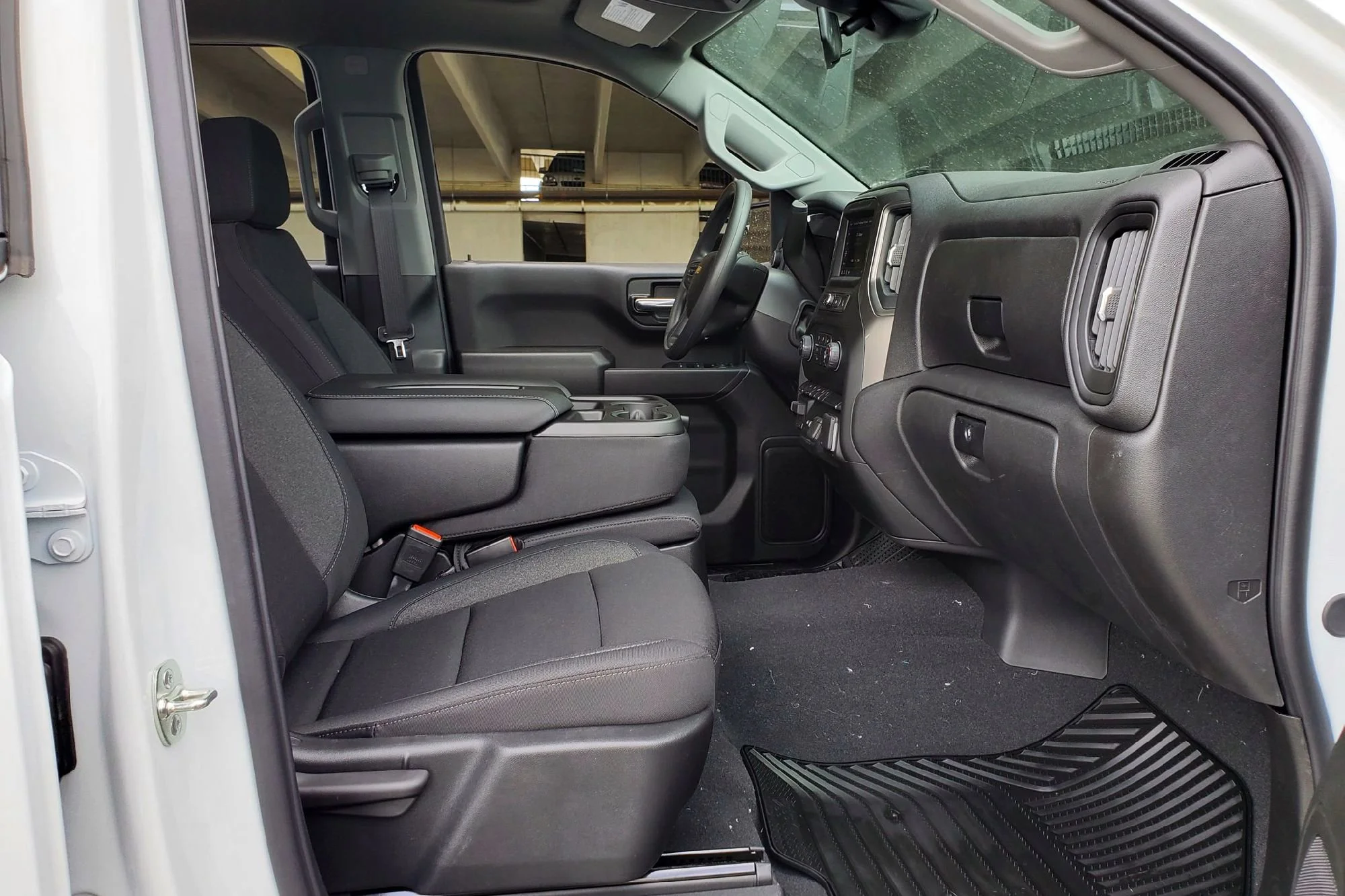 2026 Chevrolet Silverado 1500 Custom - Photo 13