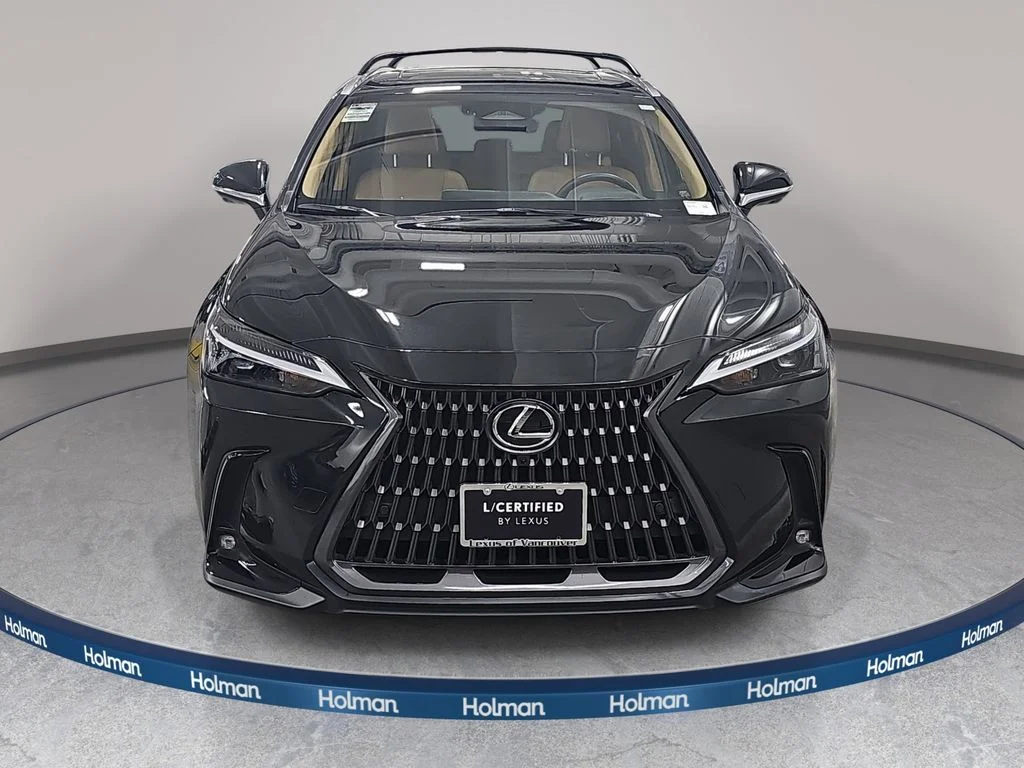 2025 Lexus NX Hybrid 350h | CarEdge | CarEdge