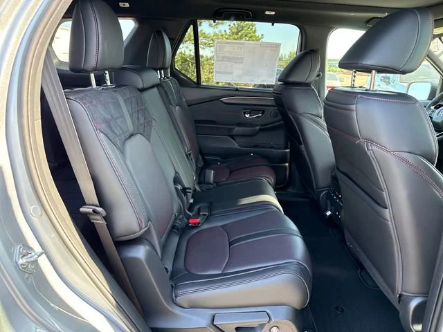 New 2026 Solar Silver Metallic Honda Black Edition image 10