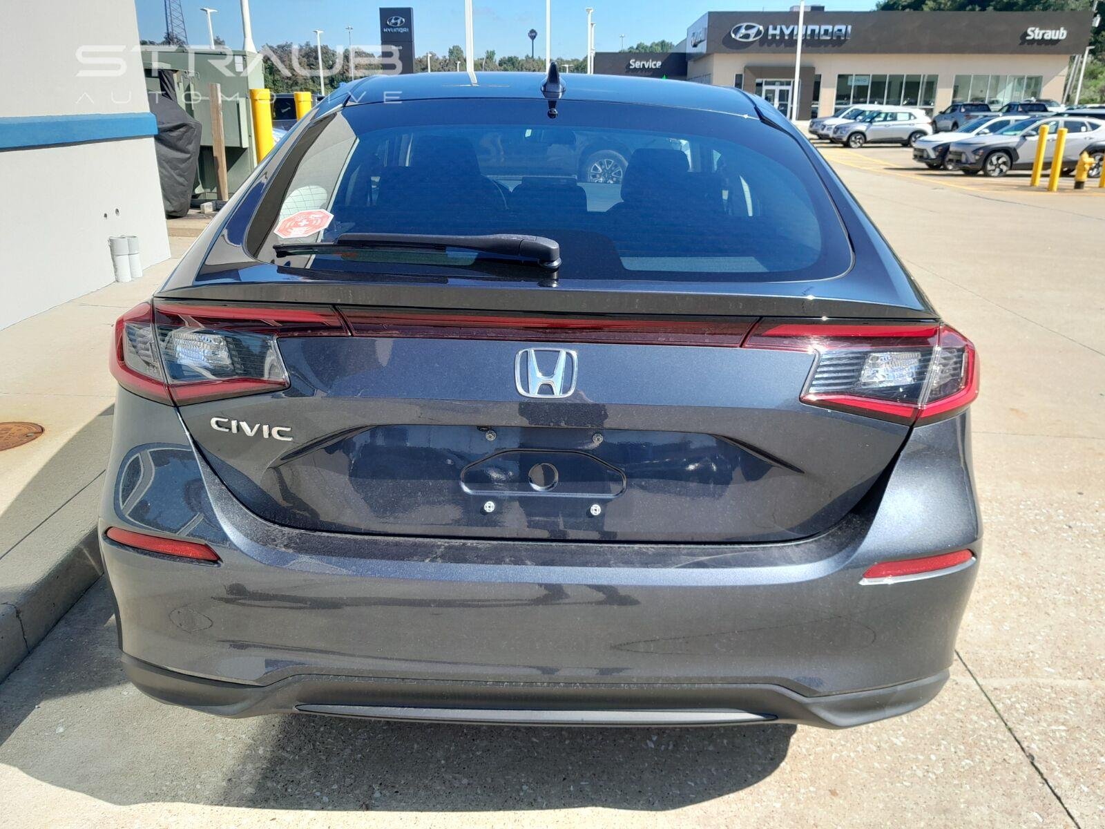 Used 2023 Meteorite Gray Metallic Honda  image 6