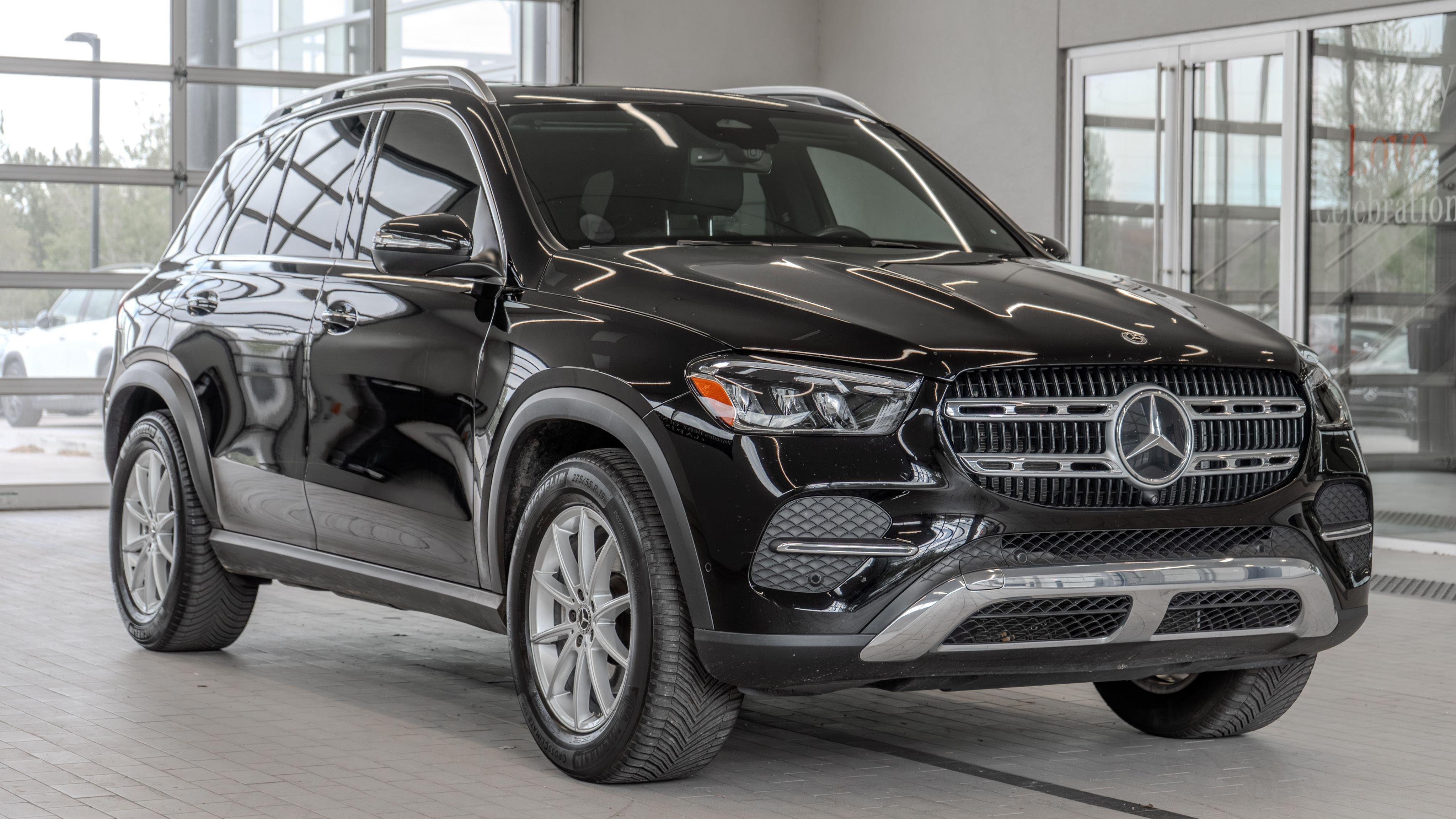 Certified Used 2024 Black Mercedes-Benz GLE 350 image 21
