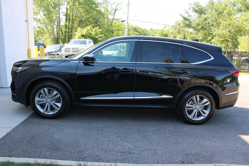 New 2026 Majestic Black Pearl Acura Base image 10