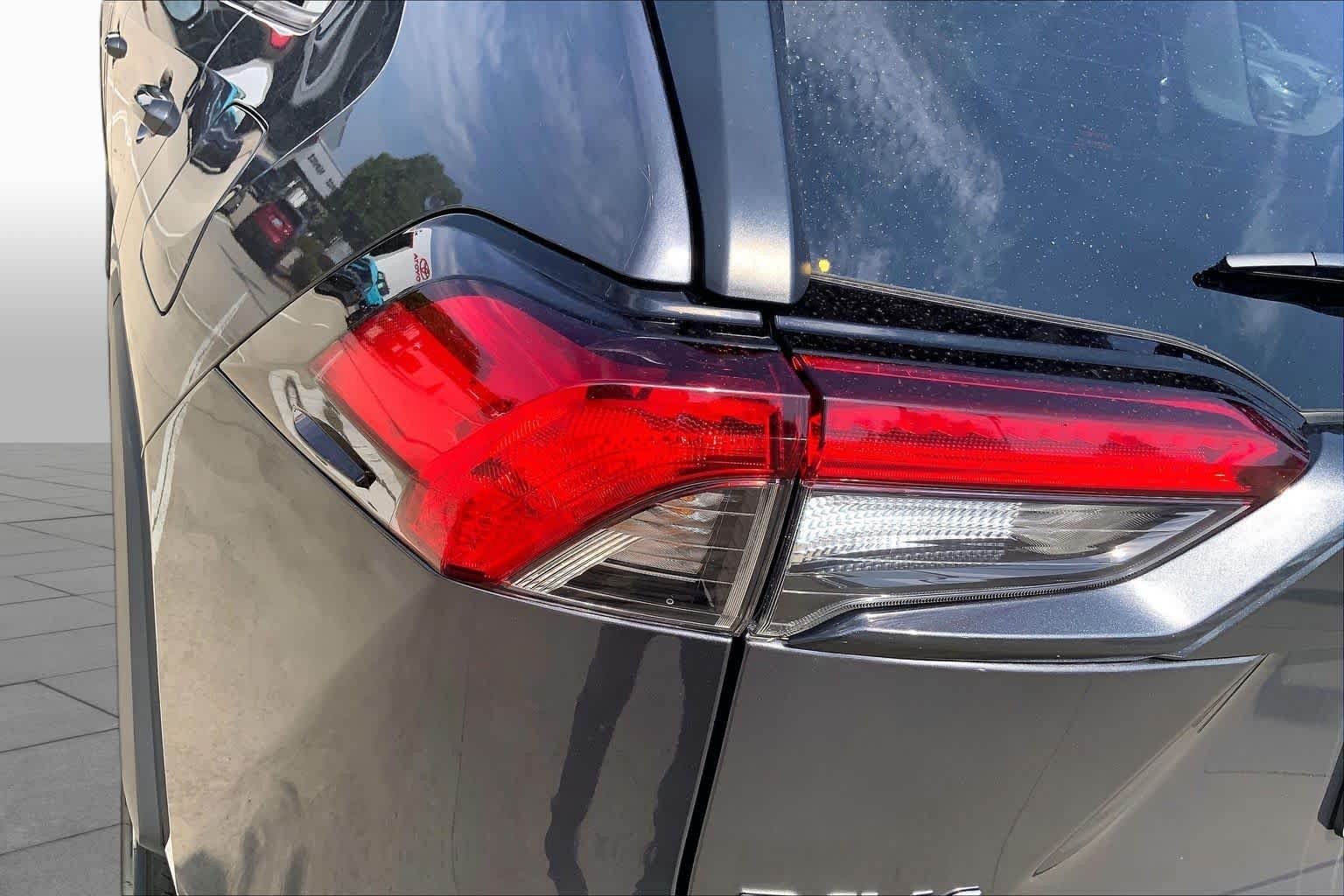 Used 2024 Magnetic Gray Metallic Toyota XLE image 27
