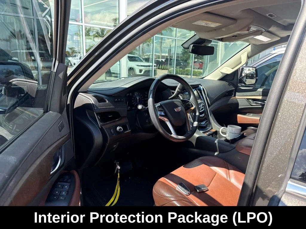 Used 2020 Brown Cadillac Premium Luxury image 4