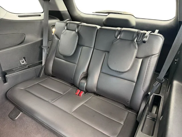 Used 2023 Green Ford XLT image 13