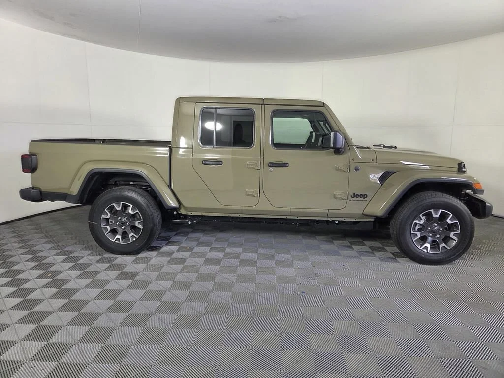 New 2026 41 Jeep Sahara image 5