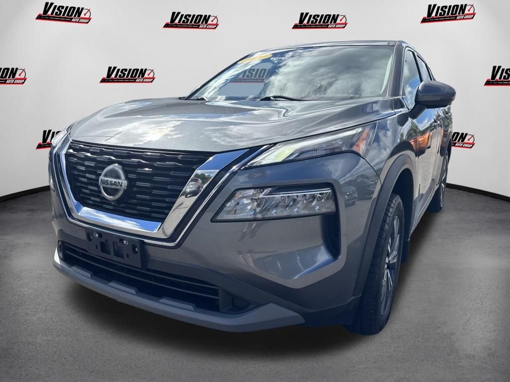 Used 2021 Gray Nissan SV image 1