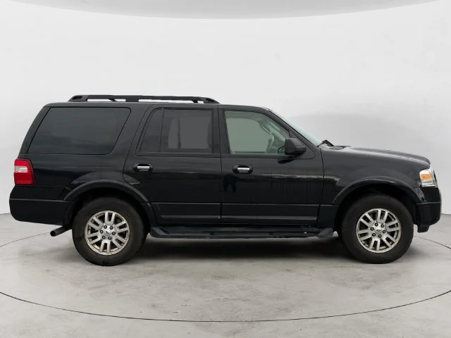 Used 2014 Tuxedo Black Metallic Ford XLT image 4
