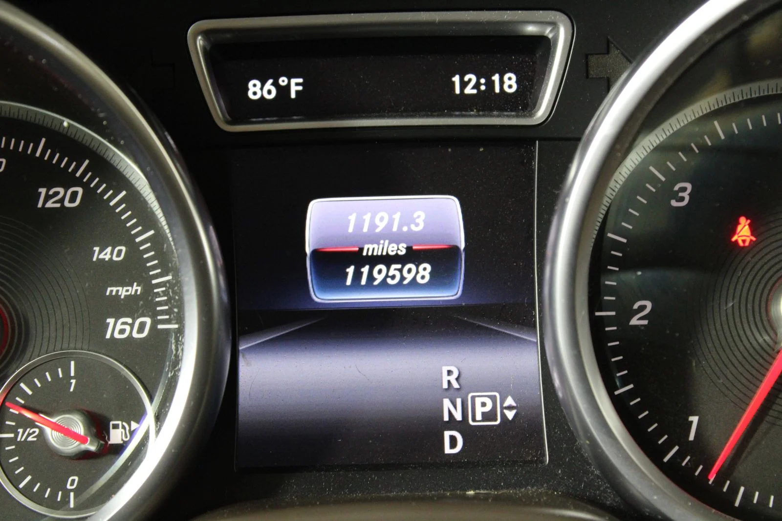 Used 2016 Black Mercedes-Benz GLE 300d image 7