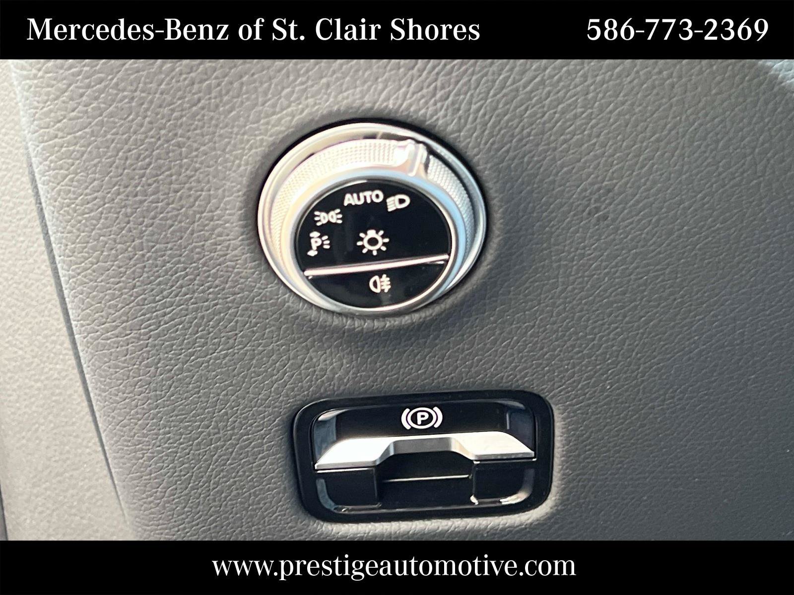 Certified Used 2025 Silver Mercedes-Benz GLC 350e image 28