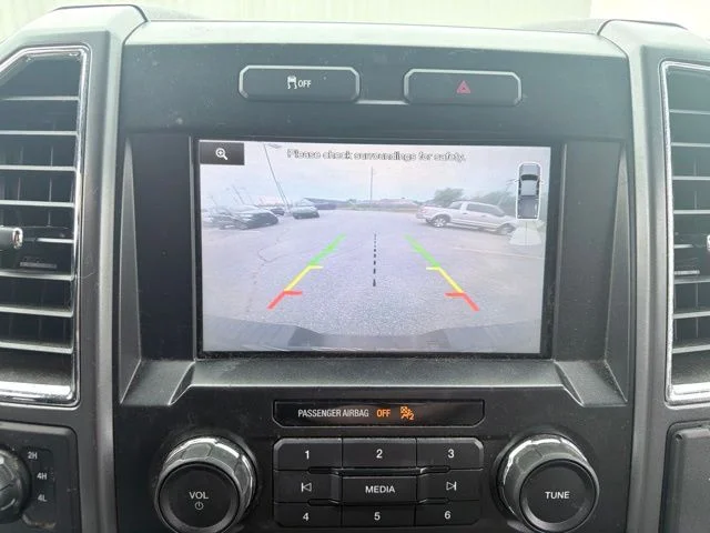 Used 2015 Blue Ford XLT image 24
